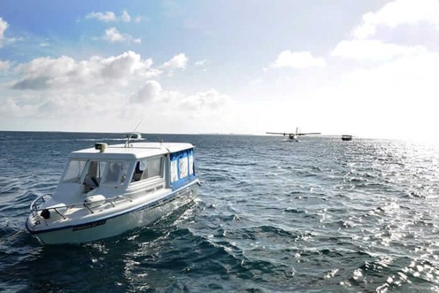 Sea-Plane-Boat-2@-Adaaran-Meedhupparu (1)